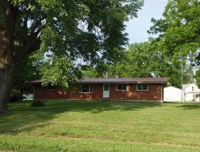 110 Elm St, Sumner, MO 64681