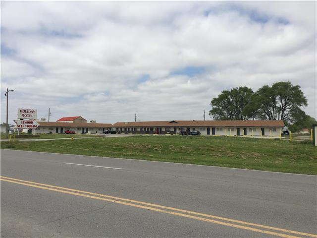 901 Roseport Rd, Wathena, KS 66090