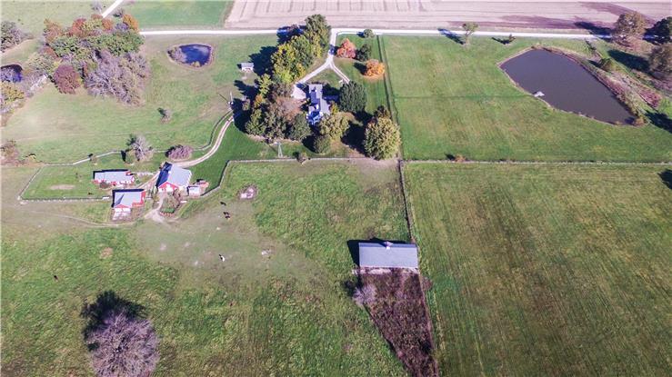 24233 County Road 234 Rd, Carrollton, MO 64633