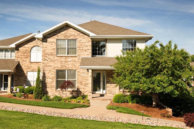 1506 Country Club Pl, Manhattan, KS 66502