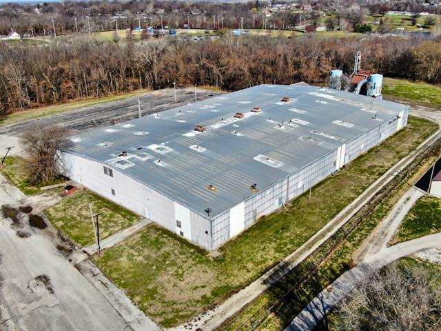 1 Murphy Rd, Lexington, MO 64067