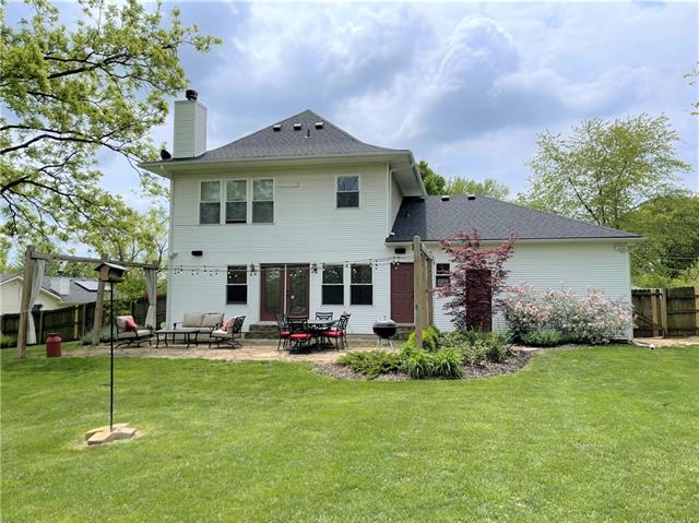 13204 Silver Ln, Independence, MO 64050