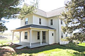 30626 330th St, Barnard, MO 64423