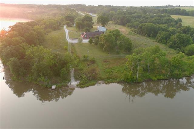18108 W 210th St, Ridgeway, MO 64481