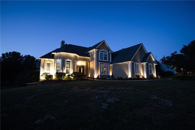 11869 N Windham Rd, Country Club, MO 64505