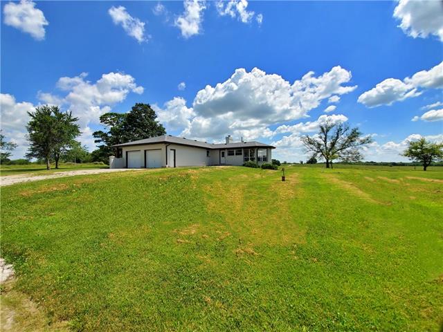 98 NE Cc Hw, Leeton, MO 64761