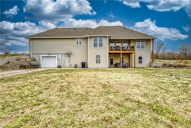 454 SW 35th Rd, Clinton, MO 64735