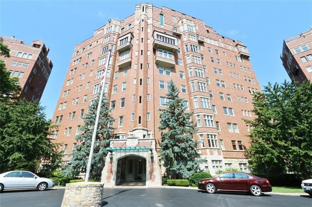 5049 Wornall #3c & 3d Rd, Kansas City, MO 64112