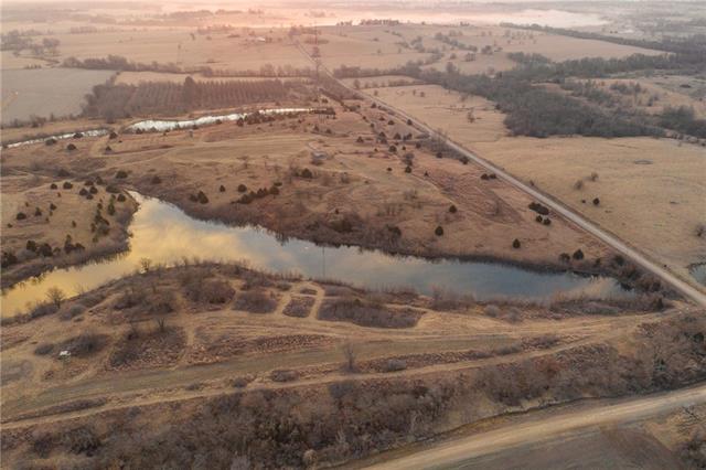 000 Nw 901 Rd, Clinton, MO 64735