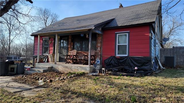615 Mcfarland St, Barnard, MO 64423
