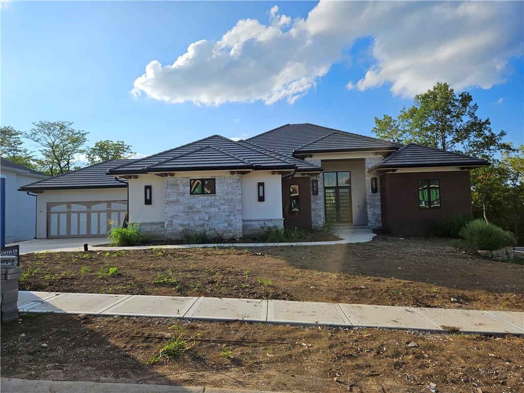 21372 W 93rd Ct, Lenexa, KS 66220