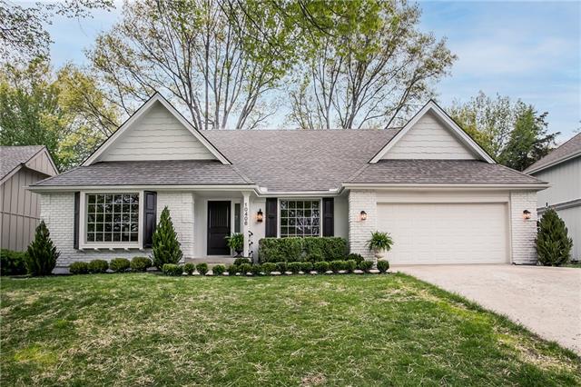 10406 Earnshaw St, Overland Park, KS 66215