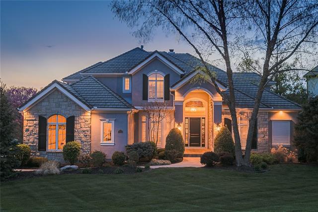 6522 Turnberry Ct, Parkville, MO 64152