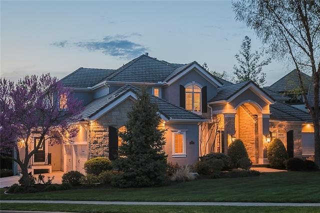 6522 Turnberry Ct, Parkville, MO 64152
