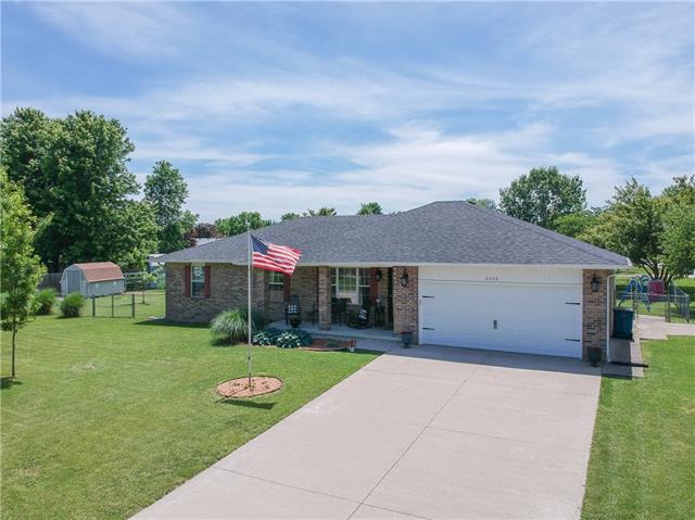 2406 W Austin St, Bolivar, MO 65613