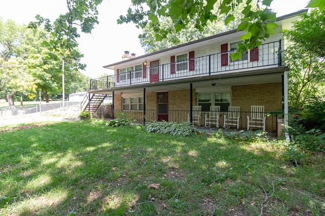 1210 Shadden Rd, Tecumseh, KS 66542