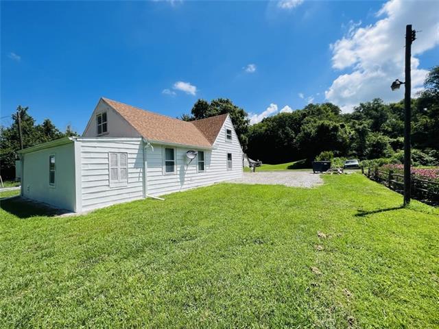 306 Market St, Rushville, MO 64484
