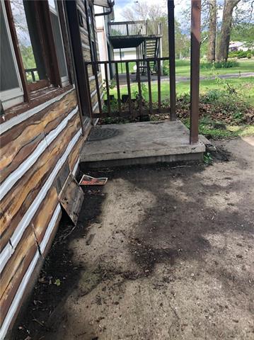 1110 Lakeshore Dr, Rushville, MO 64484