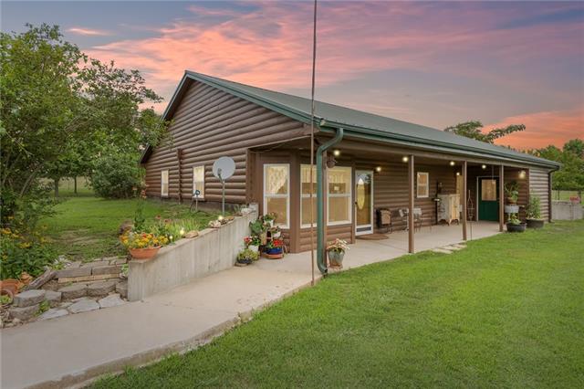 191 SE 1300th Rd, Leeton, MO 64761
