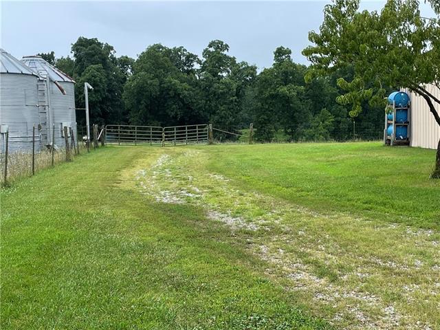 25157 Us 69 Hw, Altamont, MO 64620