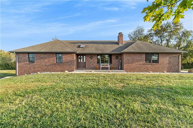 8291 NW State Hw N, Stewartsville, MO 64490