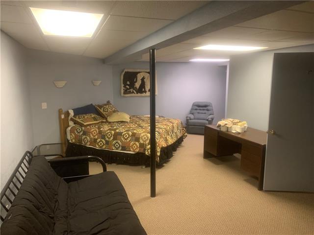 435 SE Pp Hw, Leeton, MO 64761
