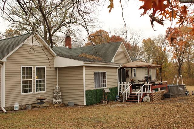 316 Oak St, Sumner, MO 64681