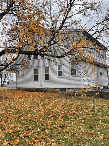 801 S High St, Grant City, MO 64456