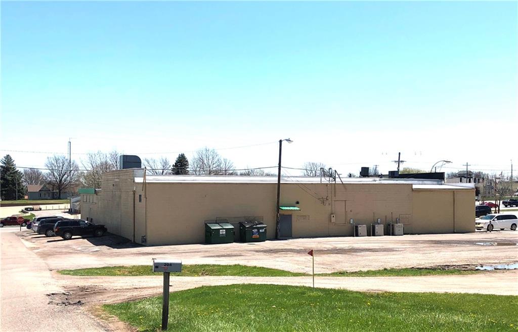 202 S 71 Hw, Savannah, MO 64485