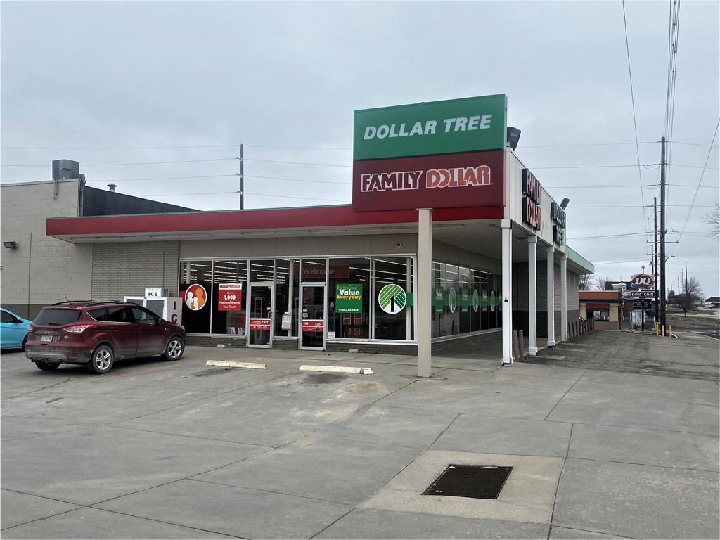 202 S 71 Hw, Savannah, MO 64485