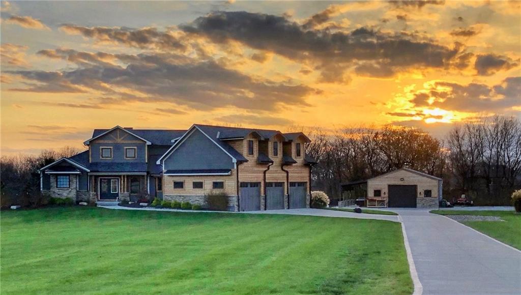 15906 Corbin Ct, Pleasant Hill, MO 64080
