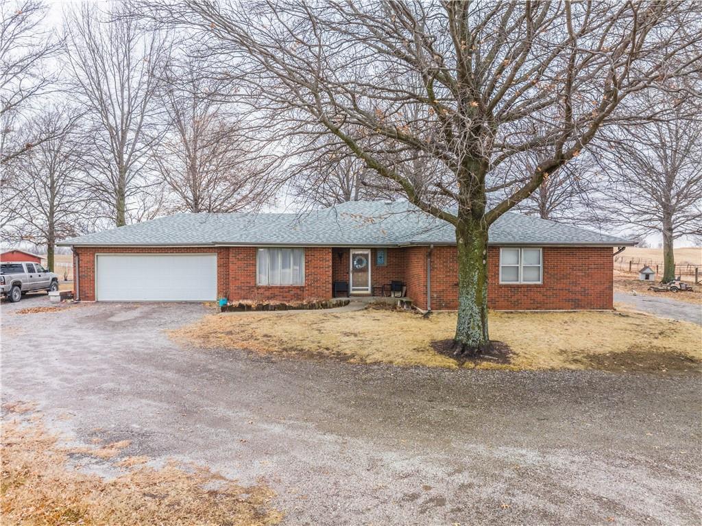 12069 Highway 6 Hw, Stewartsville, MO 64490