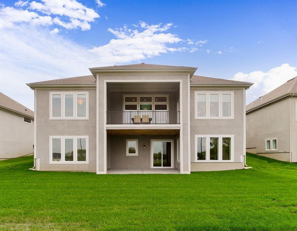 16908 Hayes St, Overland Park, KS 66085