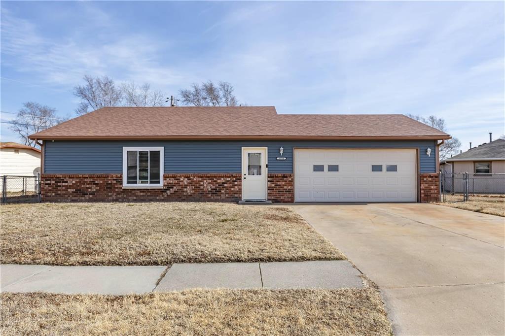 1350 Parkside Dr, Junction City, KS 66441