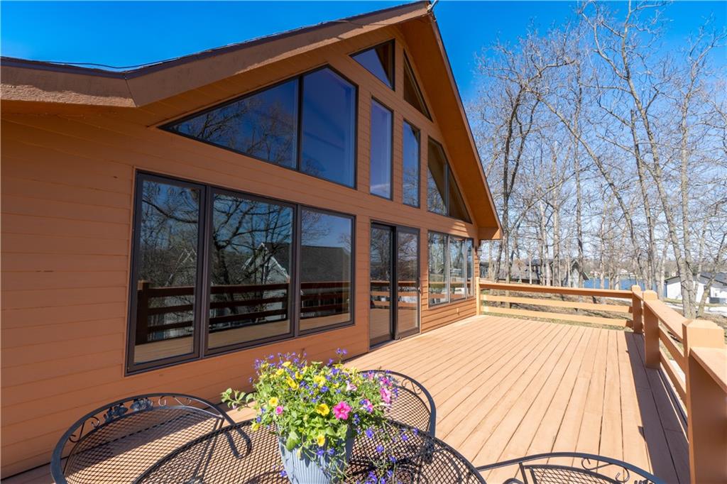 486 Lake Viking Ter, Gallatin, MO 64640