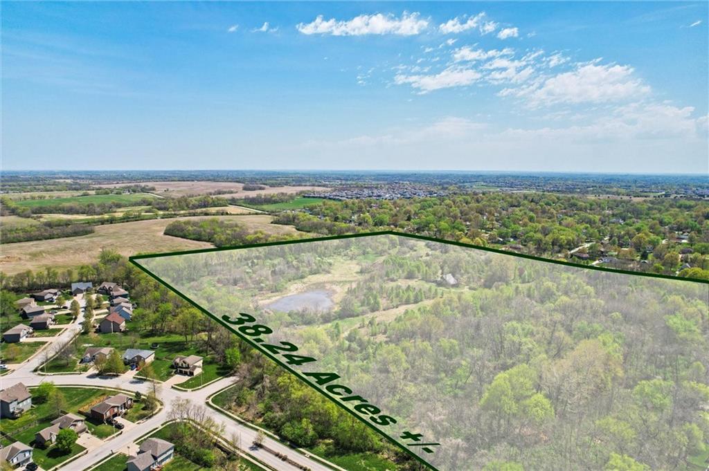 1300 NE Cookingham Dr, Kansas City, MO 64155