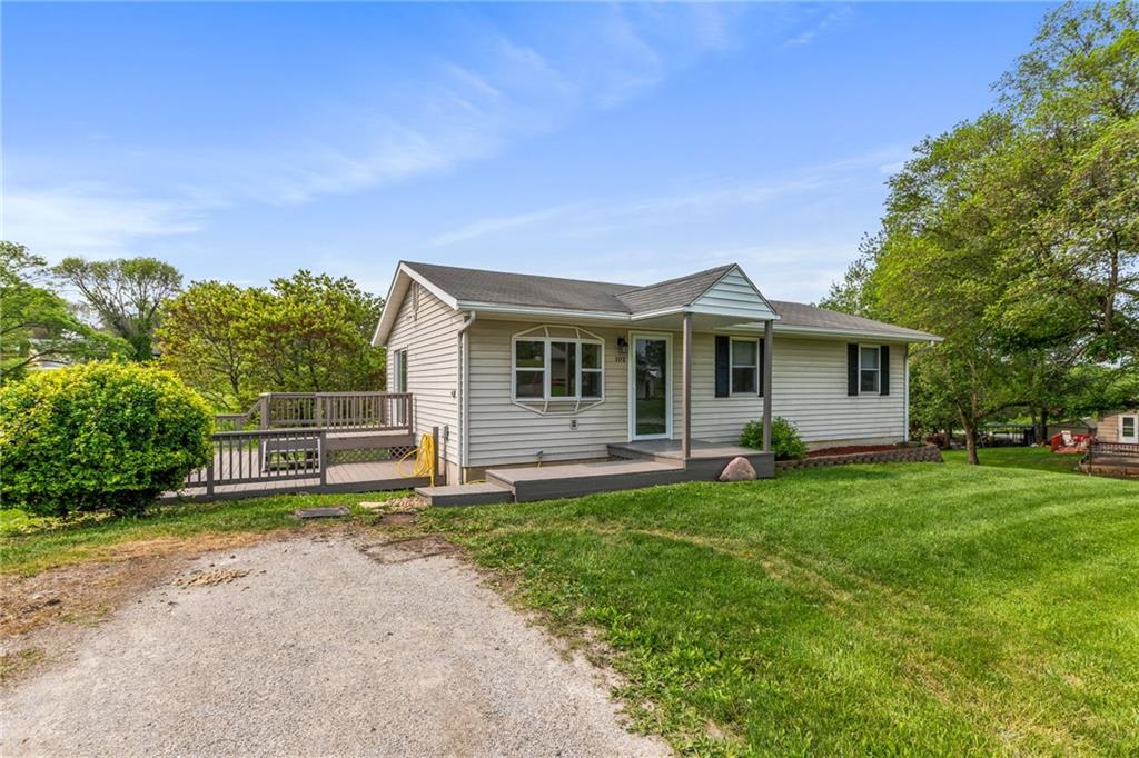 102 W 10th St, Grant City, MO 64456