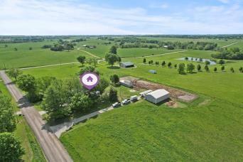 5345 Mt Zion Rd, Edgerton, MO 64444