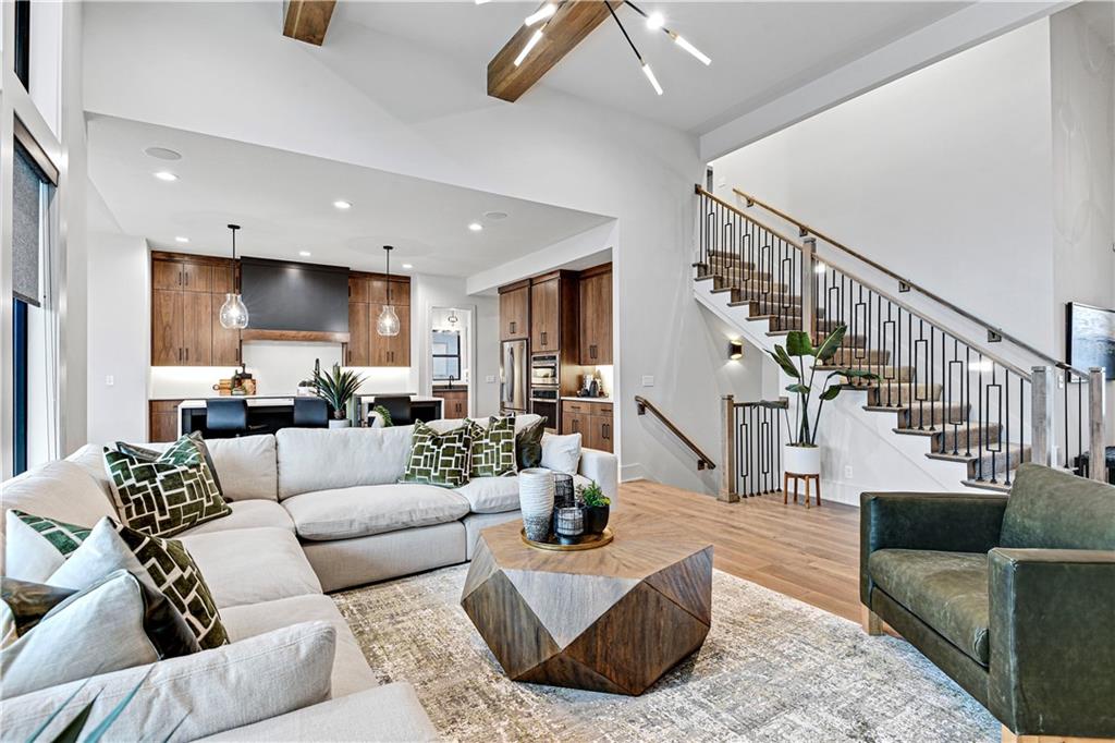 12311 W 170th Ter, Overland Park, KS 66062