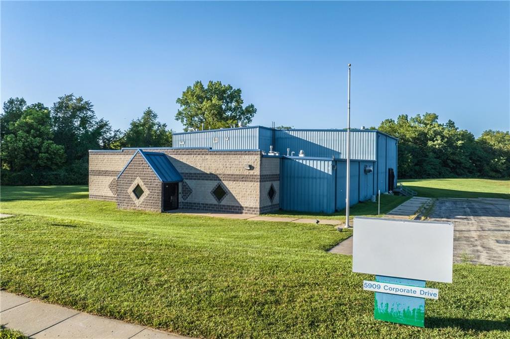 5909 Corporate Dr, St Joseph, MO 64507