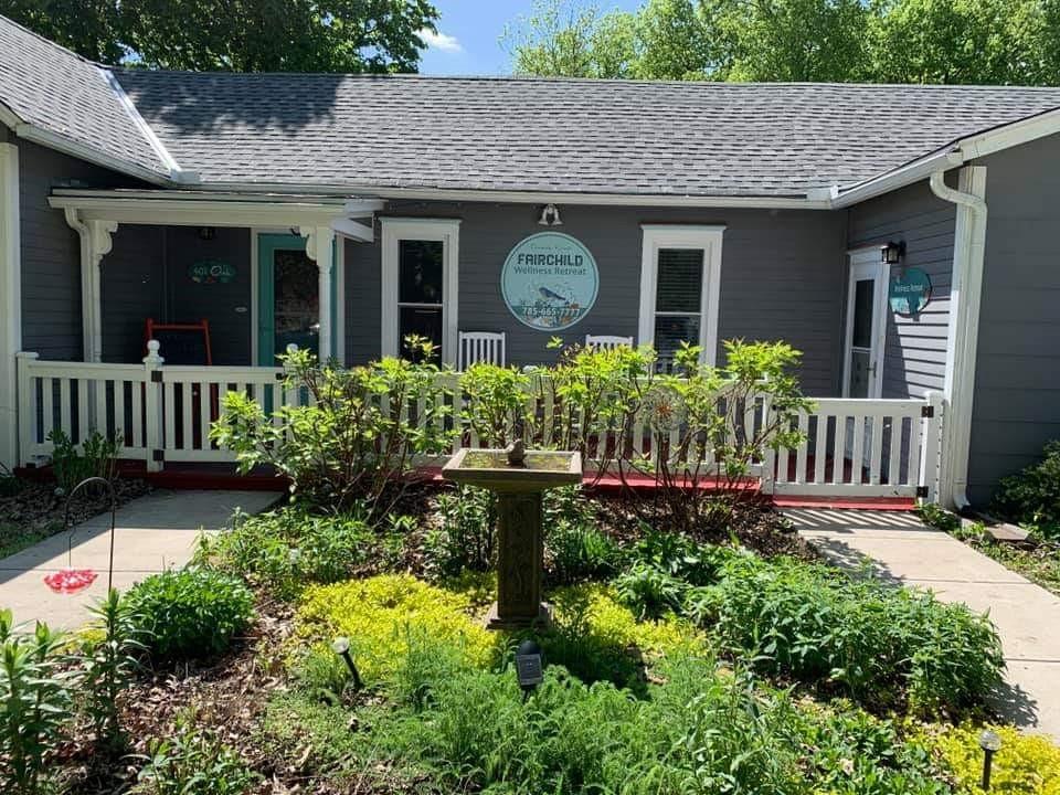 401 Oak St, Overbrook, KS 66524