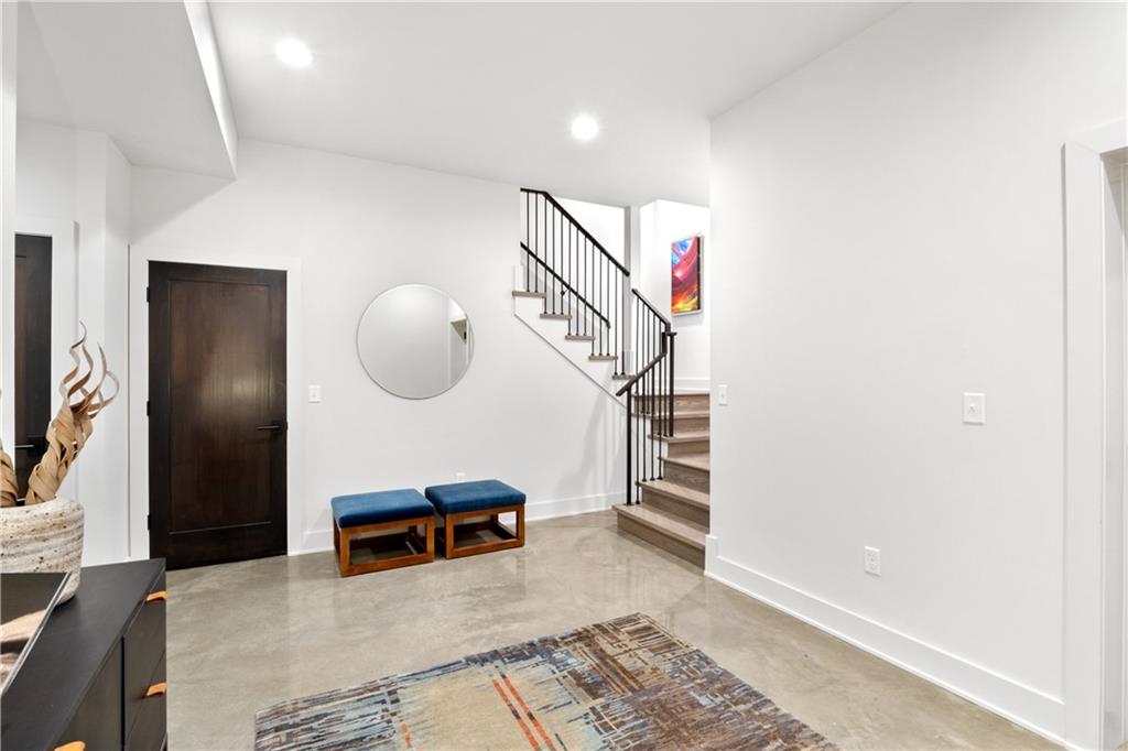4506 Summit St, Kansas City, MO 64111