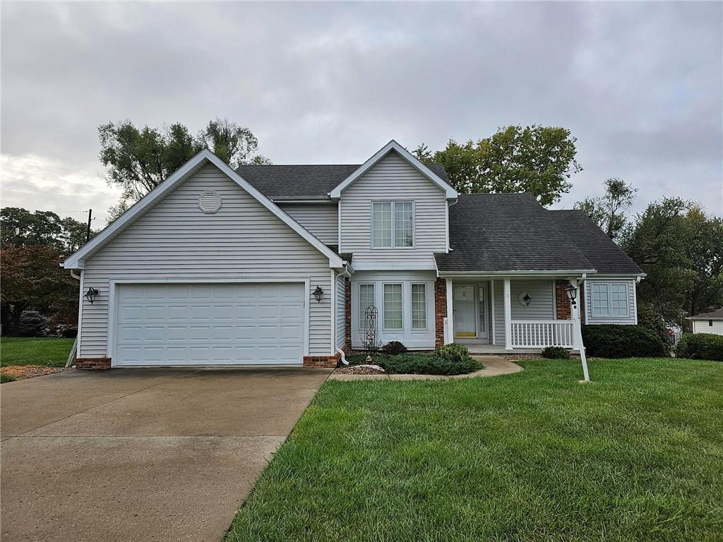 3 Chadwick Ln, Country Club, MO 64506
