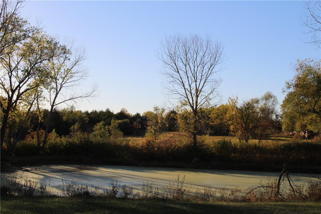 9730 Sunflower Rd, De Soto, KS 66018