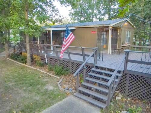 22795 Quail Run St, Wheatland, MO 65779