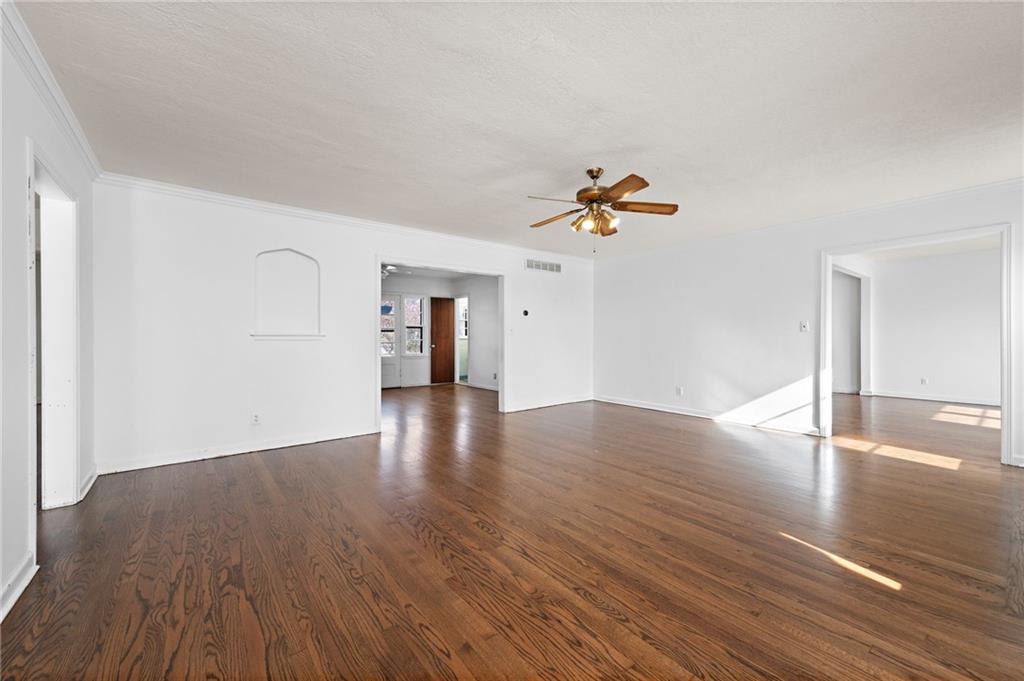 10616 E Bannister Rd, Kansas City, MO 64134