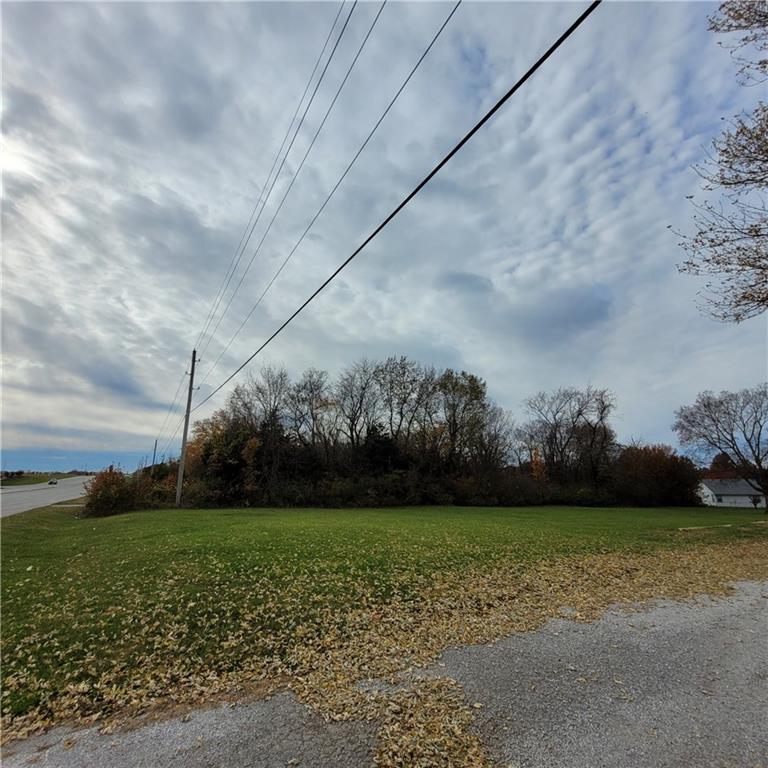 SW 7 Hw, Blue Springs, MO 64015