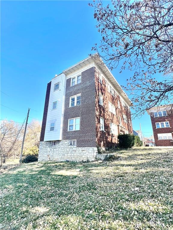 2800-02 Independence Ave, Kansas City, MO 64124