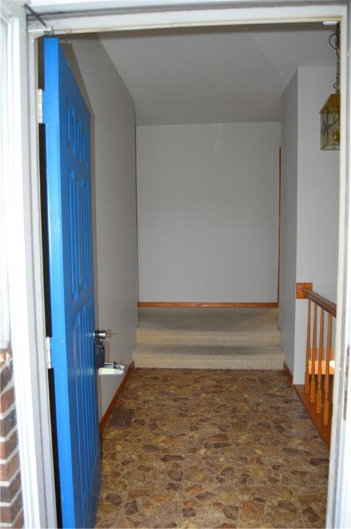 329 Fairground Rd, Neosho, MO 64850