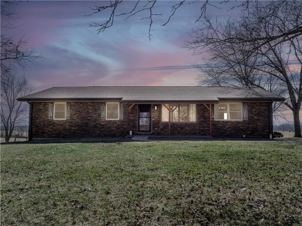 13050 County Line 339 Rd, Savannah, MO 64485